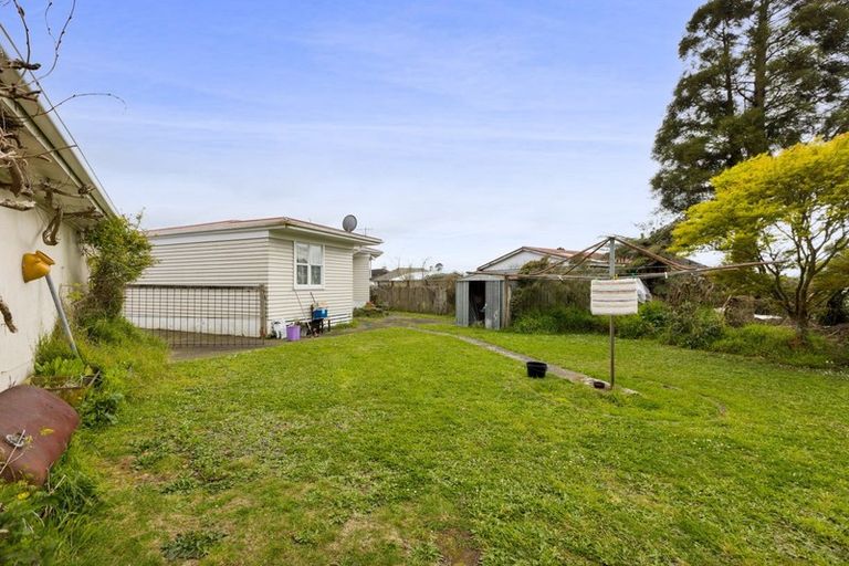 Photo of property in 13 Curtis Street, Stratford, 4332