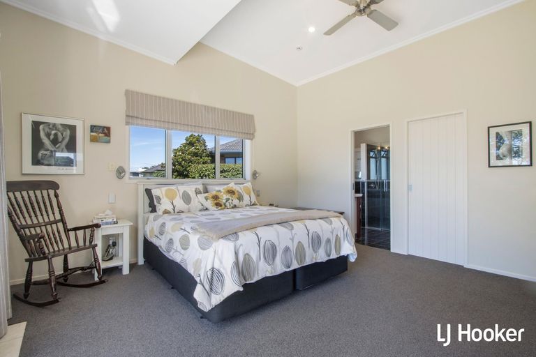 Photo of property in 153 Koutunui Road, Athenree, Katikati, 3177