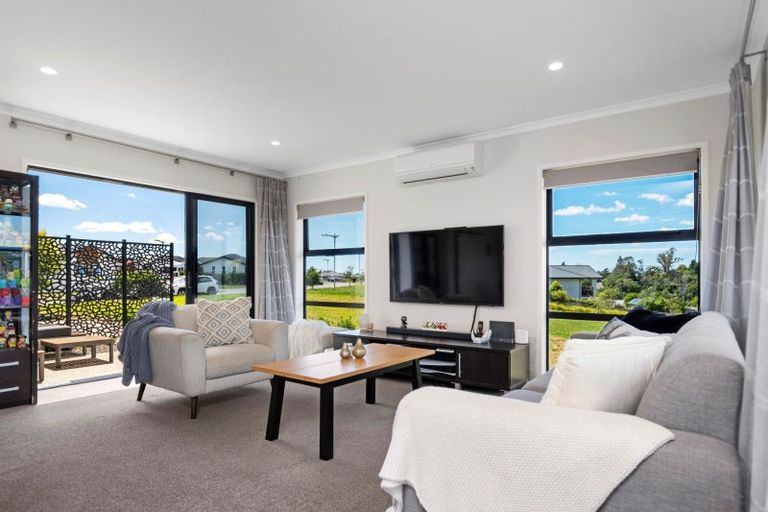 Photo of property in 183 Penetaka Heights, Pyes Pa, Tauranga, 3112