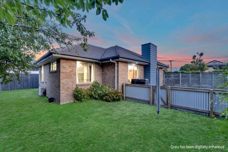 Photo of property in 1/56 Blake Street, New Brighton, Christchurch, 8061