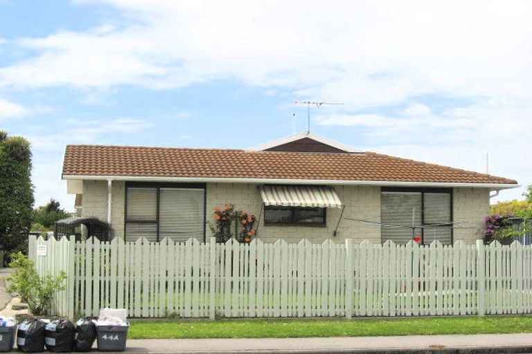 Photo of property in 42c Akaroa Street, Kaiapoi, 7630