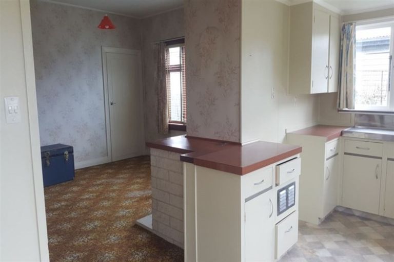 Photo of property in 17 Herbert Street, Waimate, 7924