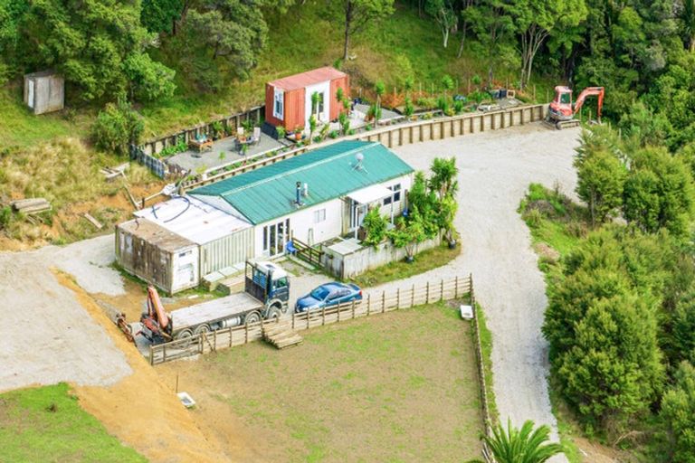 Photo of property in 22-30 Kay Road, Swanson, Auckland, 0614