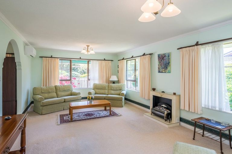 Photo of property in 16 Richmond Avenue, Waikanae, 5036