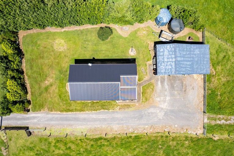 Photo of property in 282 Warea Road, Warea, New Plymouth, 4381