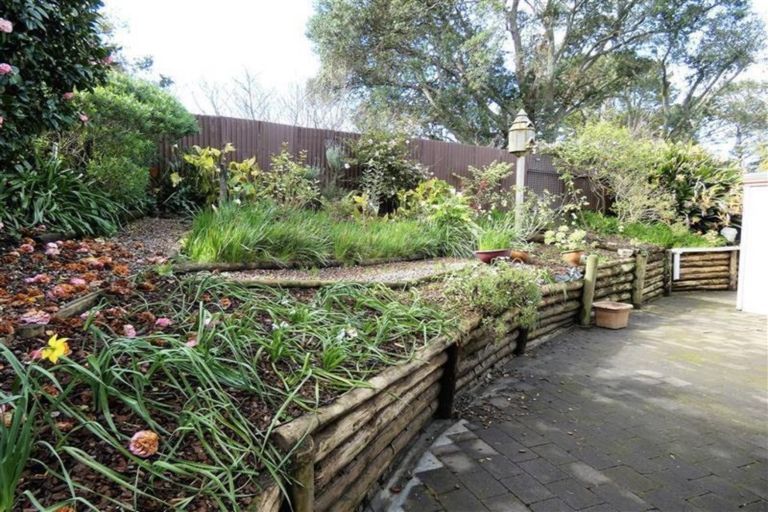 Photo of property in 3/7 Gerald Stokes Avenue, Helensville, 0800