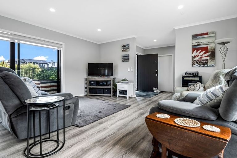 Photo of property in 13/15 Onukutara Place, Huntington, Hamilton, 3281