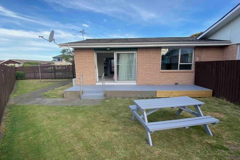 Photo of property in 1/18 Manuel Place, Bishopdale, Christchurch, 8053