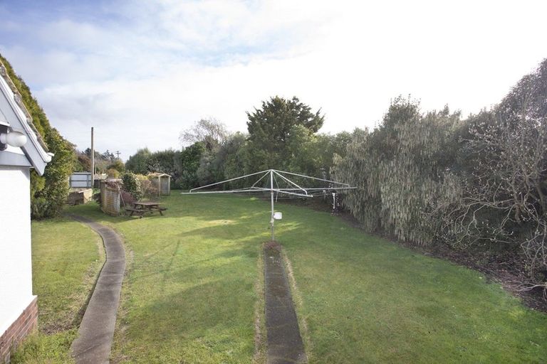 Photo of property in 177 Bridge Street, Bulls, 4818