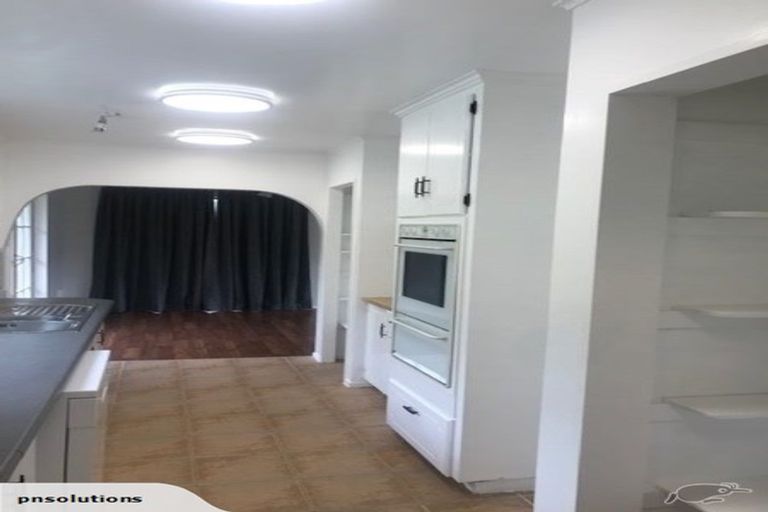 Photo of property in 22 Frobisher Street, Island Bay, Wellington, 6023