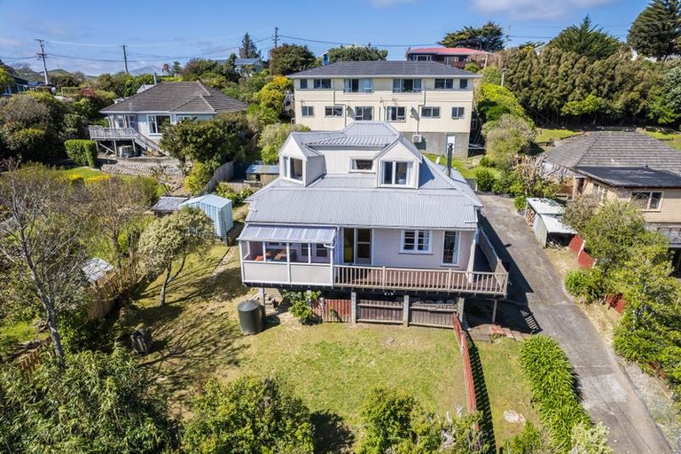 Photo of property in 9 Arawhata Street, Ranui, Porirua, 5024