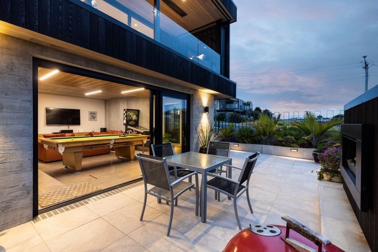 Photo of property in 5 Seaton Street, Strandon, New Plymouth, 4312