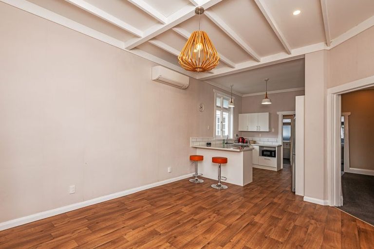 Photo of property in 322 College Street, West End, Palmerston North, 4410