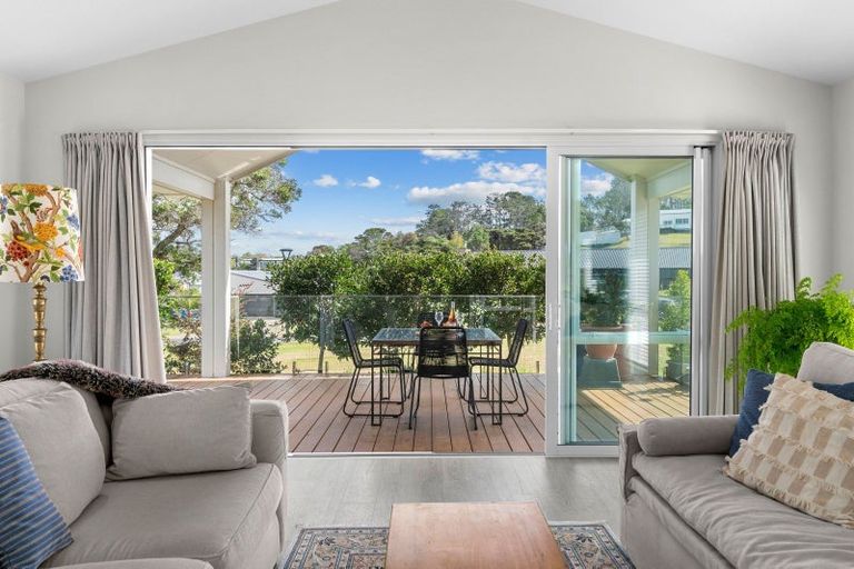 Photo of property in 150 Estuary Drive, Mangawhai Heads, Mangawhai, 0505