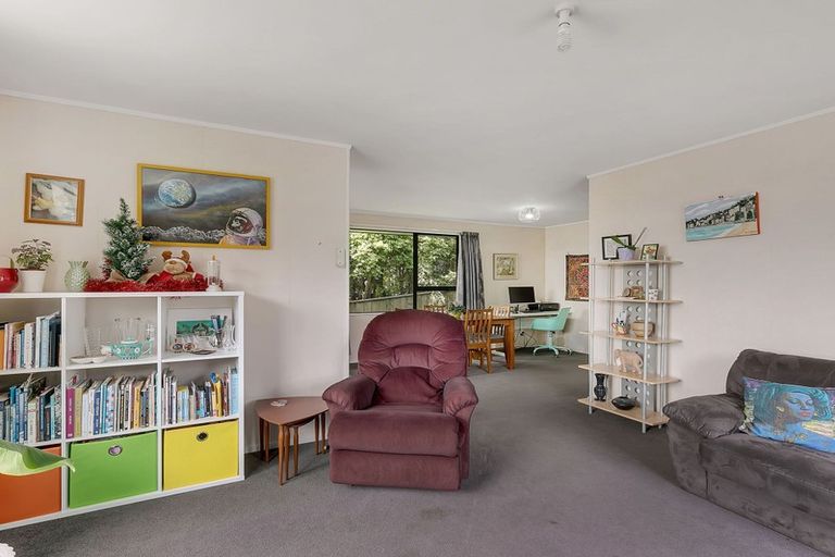 Photo of property in 18b Rose Street, Ranui, Porirua, 5024