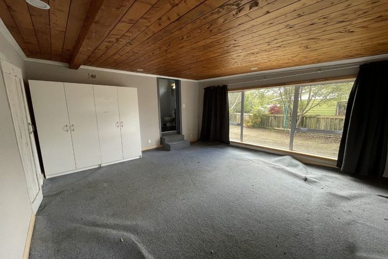 Photo of property in 9 Ngahere Street, Inglewood, 4330