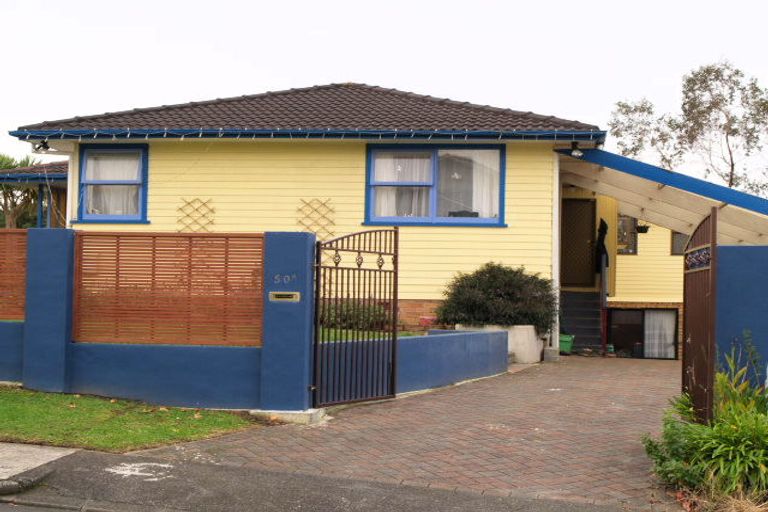 Photo of property in 50 Judkins Crescent, Cockle Bay, Auckland, 2014
