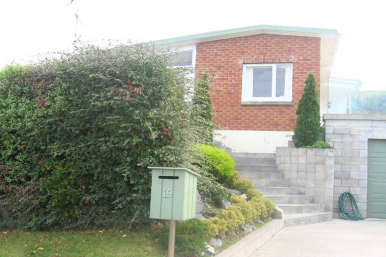 Photo of property in 19 Dowse Drive, Maungaraki, Lower Hutt, 5010