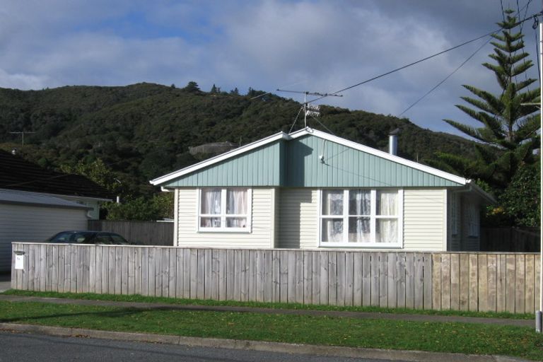 Photo of property in 1 Cooper Street, Taita, Lower Hutt, 5011
