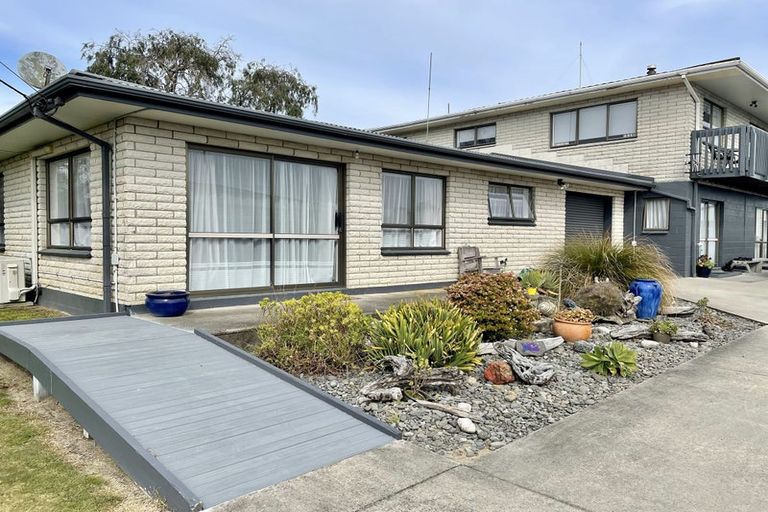 Photo of property in 27 Wingrove Road, Owhata, Rotorua, 3010