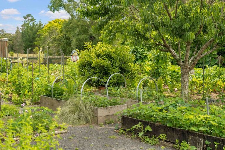 Photo of property in 42 Parakiwai Quarry Road, Whangamata, 3691