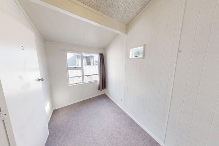 Photo of property in 118a Featherston Street, Palmerston North, 4410