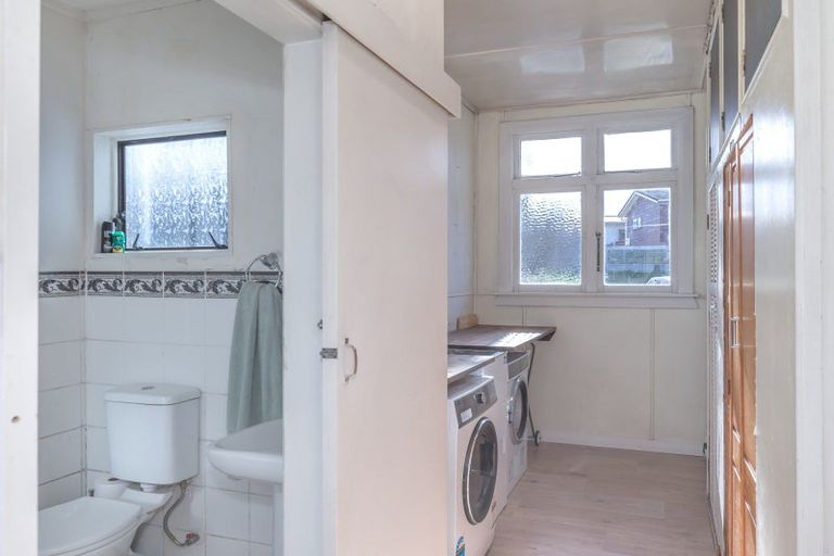 Photo of property in 3 Lena Place, Foxton, 4814