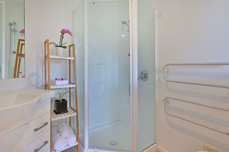 Photo of property in 26 Martin Jugum Lane, Ranui, Auckland, 0612