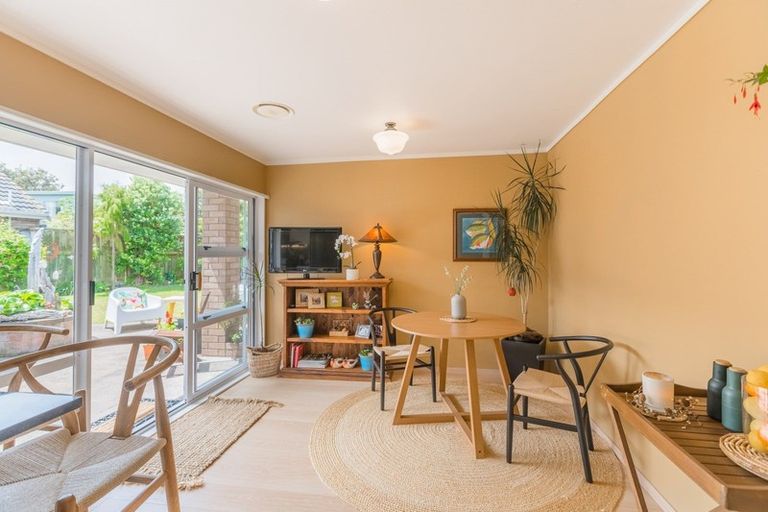 Photo of property in 16 Manly Garden, Paraparaumu Beach, Paraparaumu, 5032