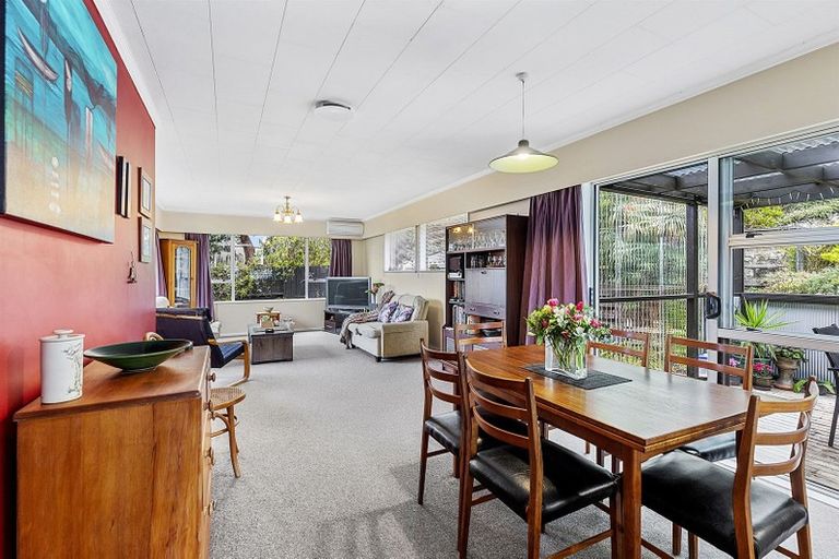 Photo of property in 14 Findhorn Place, Papakowhai, Porirua, 5024