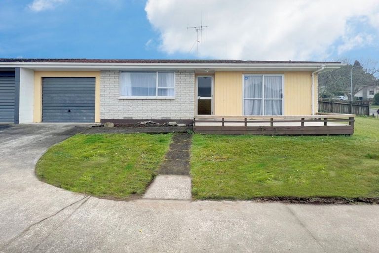 Photo of property in 5 Rothesay Place, Dinsdale, Hamilton, 3204