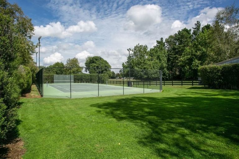 Photo of property in 2/105 Peake Road, Cambridge, 3493