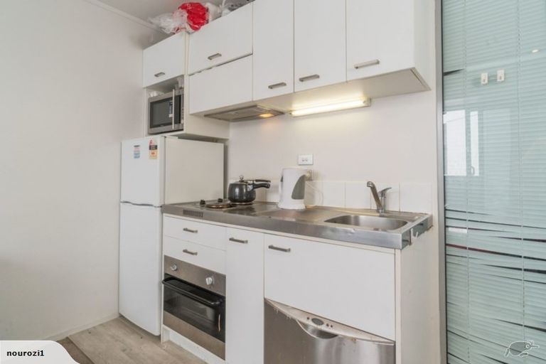 Photo of property in The Volt Apartments, 1315/430 Queen Street, Auckland Central, Auckland, 1010