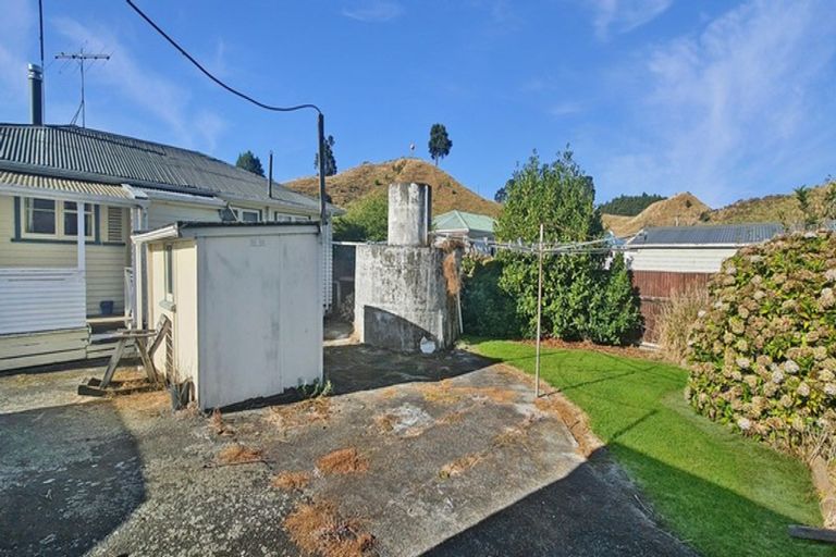 Photo of property in 6 Wilson Road, Hunterville, 4730