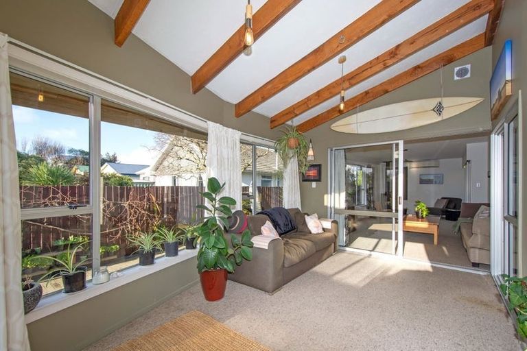 Photo of property in 56 Effingham Street, North New Brighton, Christchurch, 8083