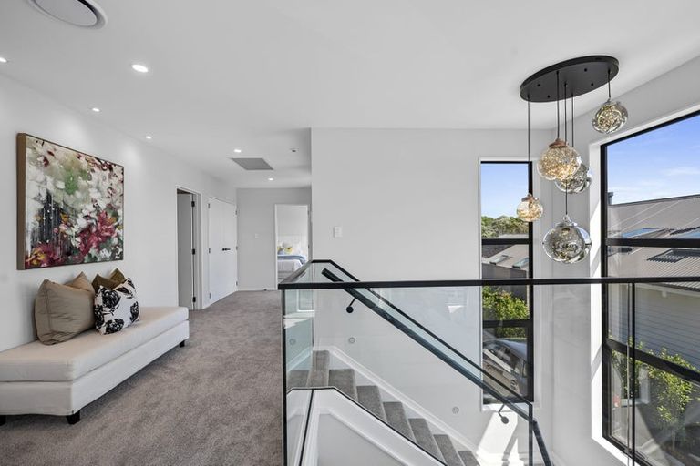 Photo of property in 12a Eric Price Avenue, Takapuna, Auckland, 0620