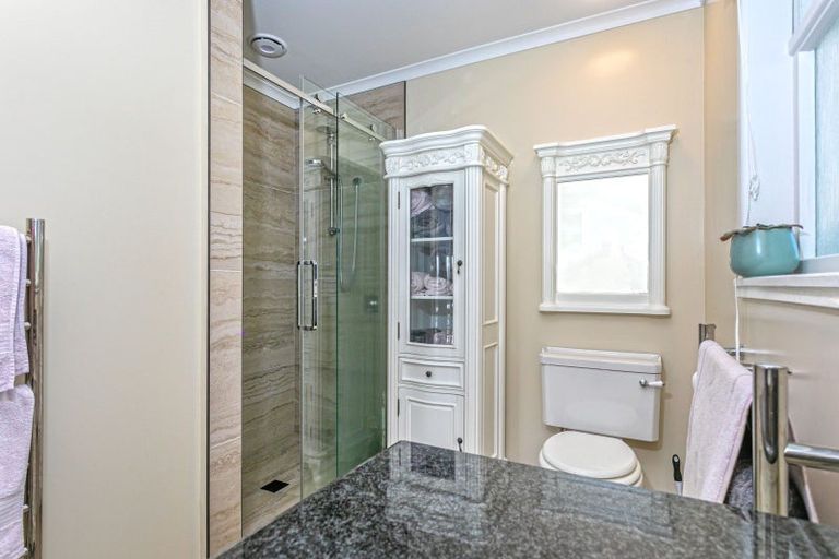 Photo of property in 135 Hauraki Road, Coromandel, 3506