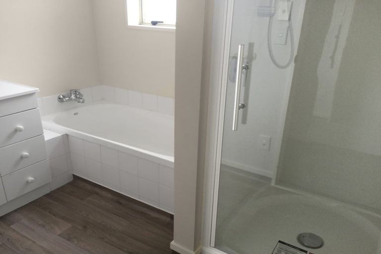 Photo of property in 14 York Tong Place, Addington, Christchurch, 8024