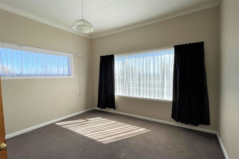 Photo of property in 36 Saint Catherine Street, Kaitangata, 9210