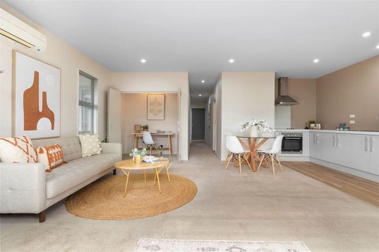 Photo of property in 11c Clarence Street South, Addington, Christchurch, 8024