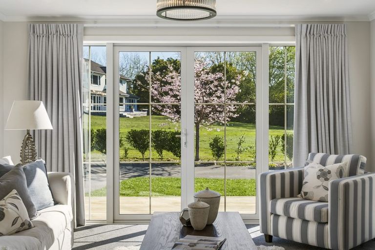 Photo of property in 6 Grove Lane, Omokoroa, 3114