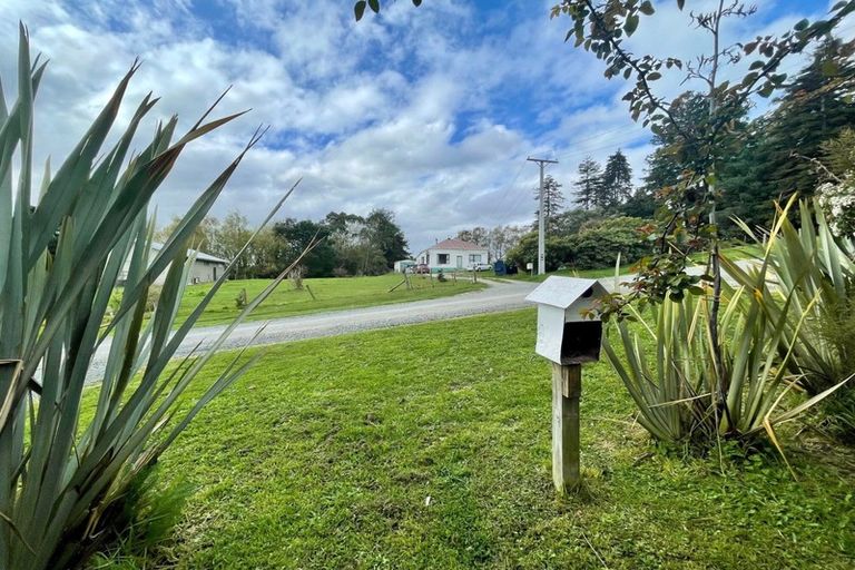 Photo of property in 22 Torquay Street, Kaitangata, 9210