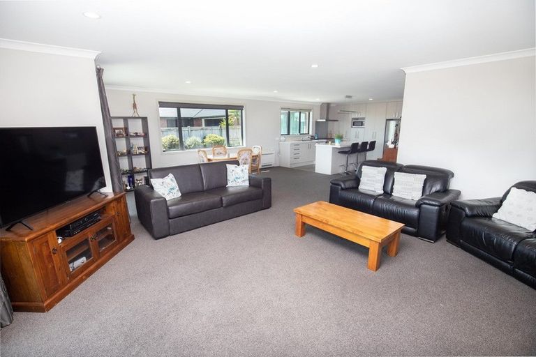 Photo of property in 2 Karoro Place, Karoro, Greymouth, 7805