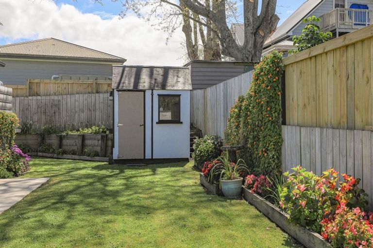 Photo of property in 14 Harlock Place, Huntly, 3700