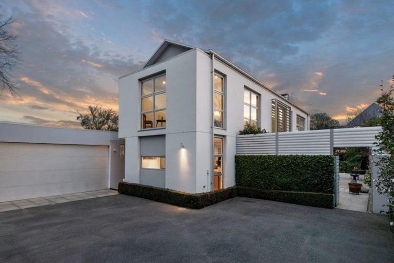 Photo of property in 76a Glandovey Road, Fendalton, Christchurch, 8052