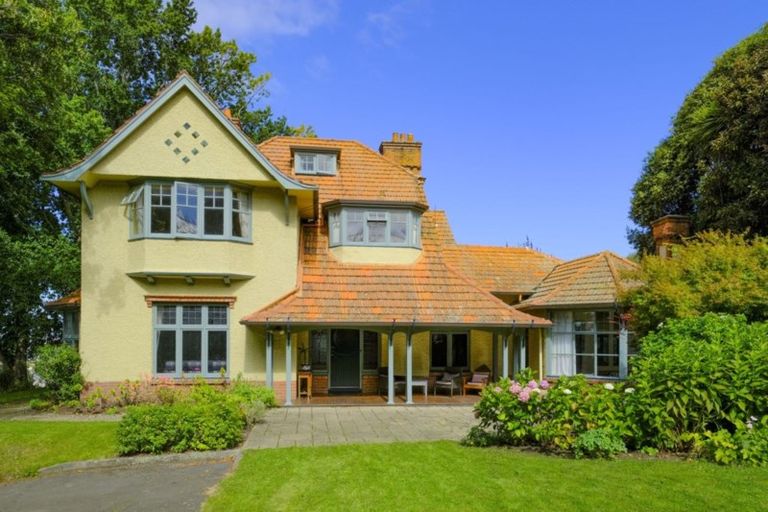 Photo of property in 87 Melville Street, Dunedin Central, Dunedin, 9016