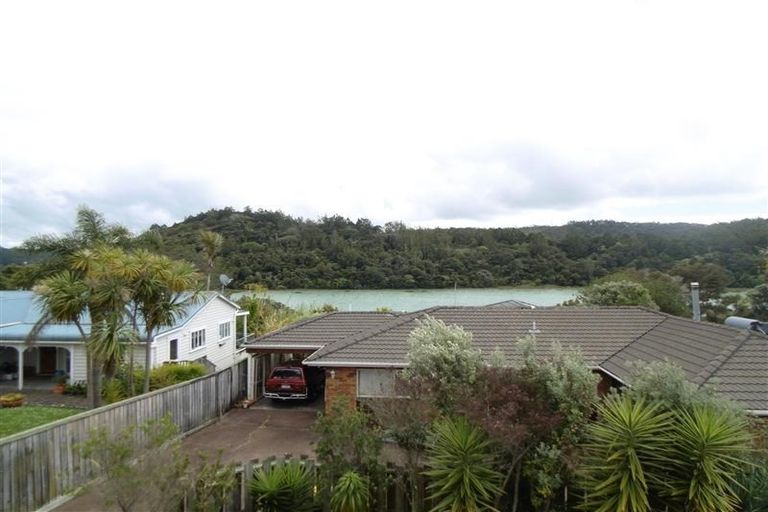 Photo of property in 2/41 Okura River Road, Okura, Albany, 0792