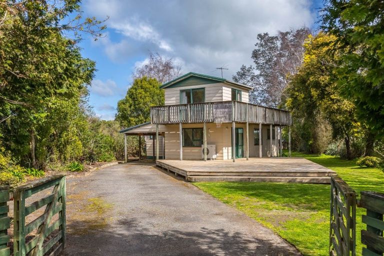 Photo of property in 51 Charles Street, Carterton, 5713