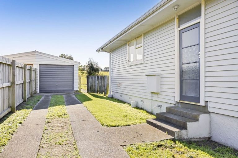 Photo of property in 44 Marama Crescent, Spotswood, New Plymouth, 4310
