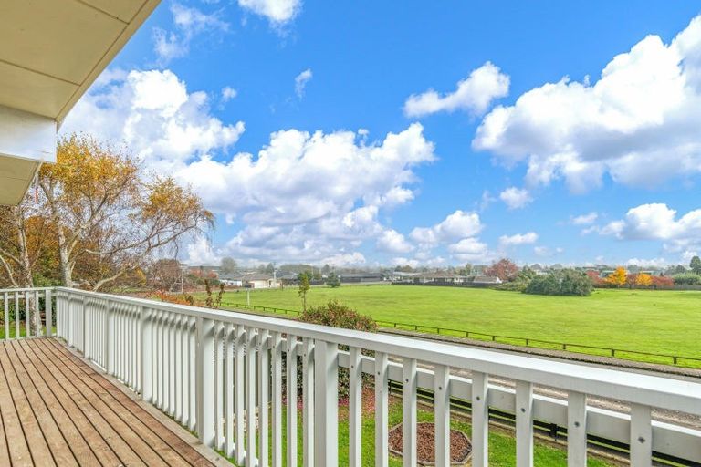 Photo of property in 5 Lawson Street, Pahiatua, 4910